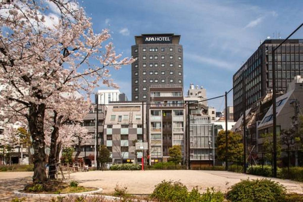 Apa Hotel Shimbashi Toranomon Tokyo Exterior photo